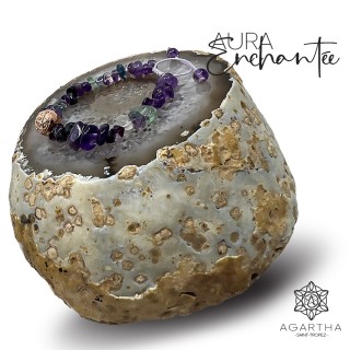 AURA ENCHANTÉE