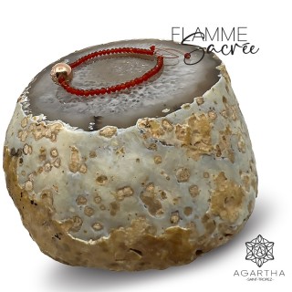 FLAMME SACRÉE